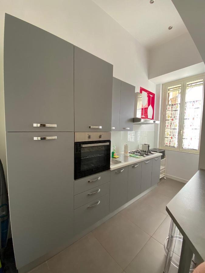 Astarte Apartment Napels Buitenkant foto