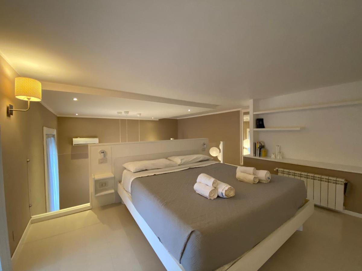 Astarte Apartment Napels Buitenkant foto